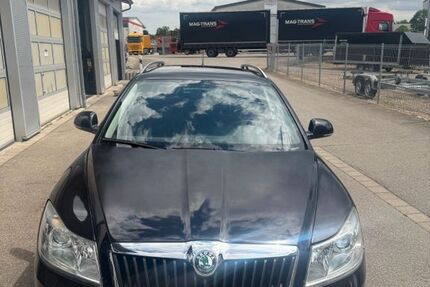 Skoda Octavia 163.000 km 4.299 &euro; Riedlingen 88499