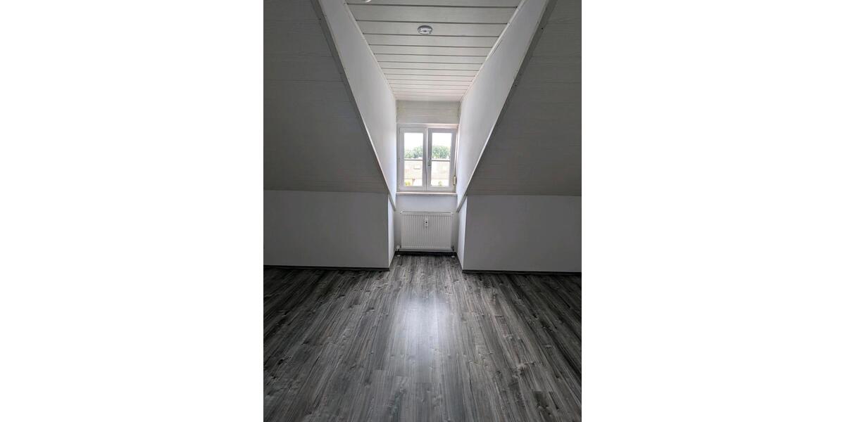 Dachgeschoßwohnung Gaimersheim - 2 Zimmer, 60 m&sup2;, 320.000&euro; | Angebot:27033675