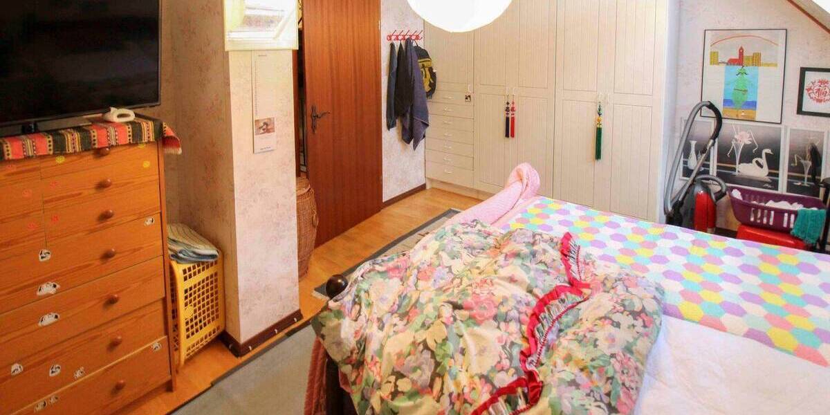 Reihenmittelhaus Berlin Buckow - 5 Zimmer, 120 m&sup2;, 500.000&euro; | Angebot:26820299