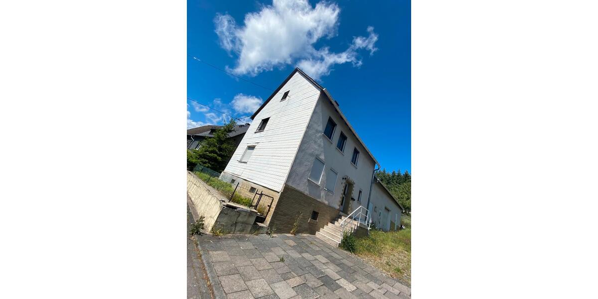 **ANFRAGESTOPP**Haus mit Scheune,Garage und Garten in Brandscheid 5 zimmer