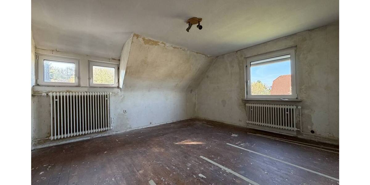 Etagenwohnung Rödental / Einberg Einberg - 5 Zimmer, 106 m&sup2;, 159.000&euro; | Angebot:26187871