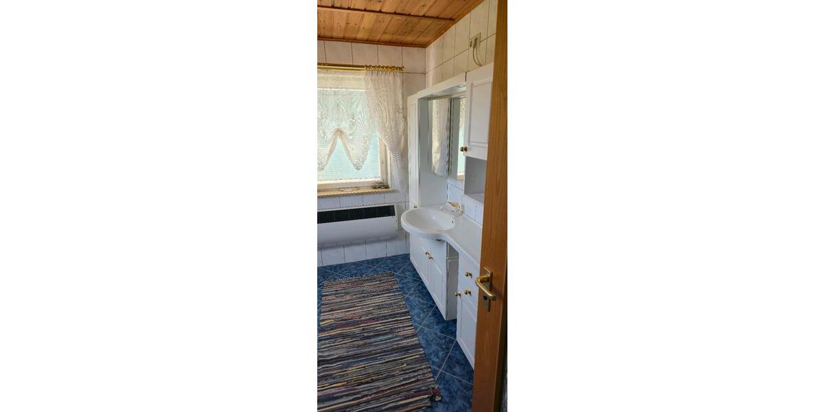 Einfamilienhaus Mainleus - 5 Zimmer, 90 m&sup2;, 120.000&euro; | Angebot:26532366