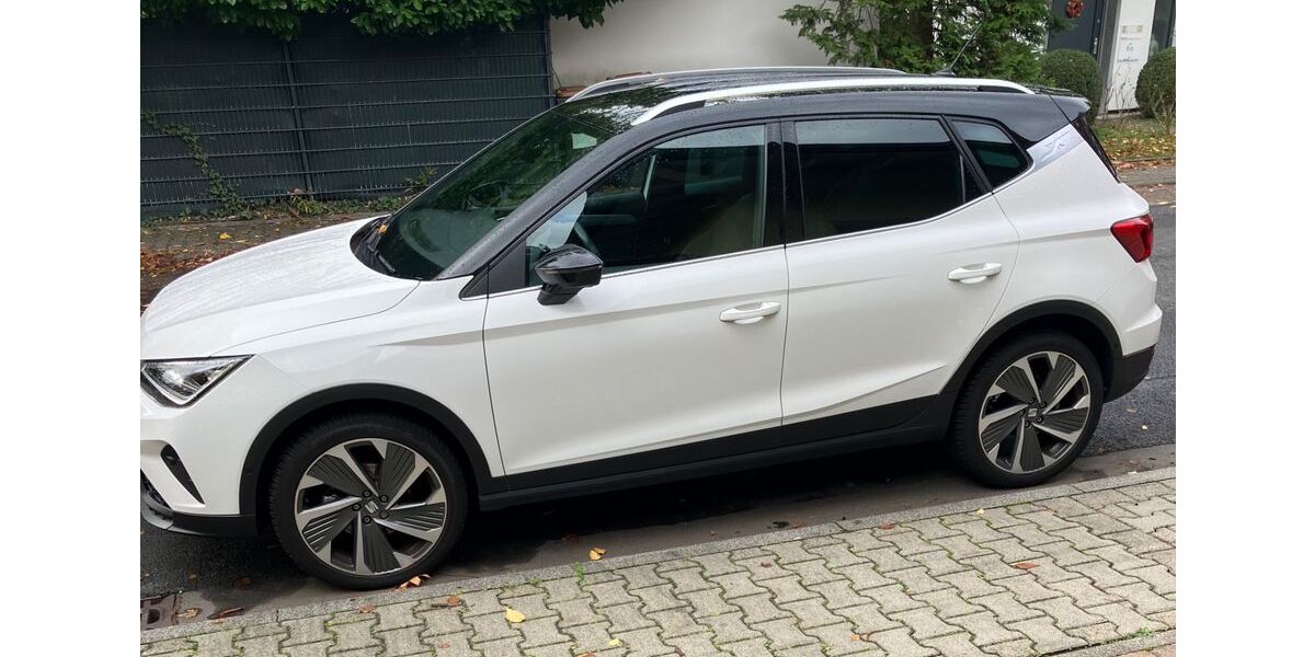 Seat Arona 10.000 km 20.900 &euro; Frankfurt 60323