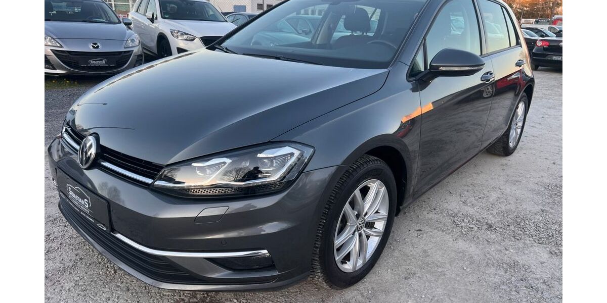 VW Golf 19.000 km 16.890 &euro; Neuseddin bei Berlin 14554