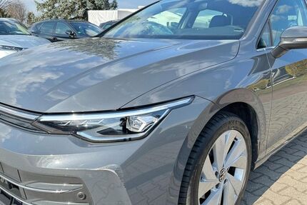 VW Golf 21.665 km 22.790 &euro; Nabburg 92507