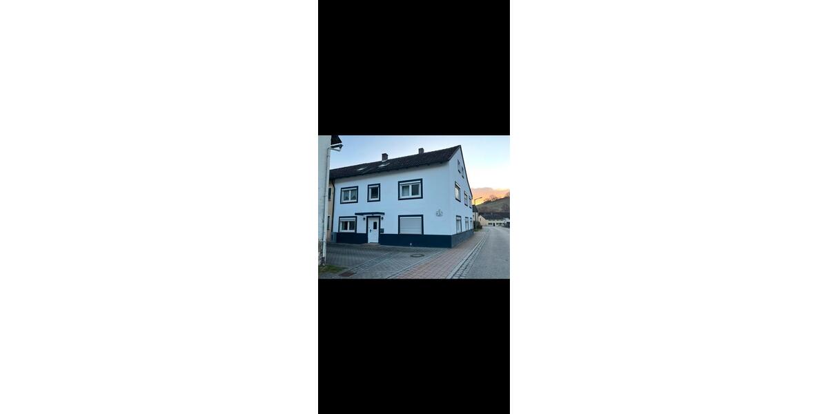 Doppelhaushälfte Weißenburg in Bayern - 12 Zimmer, 175 m&sup2;, 349.500&euro; | Angebot:27084167