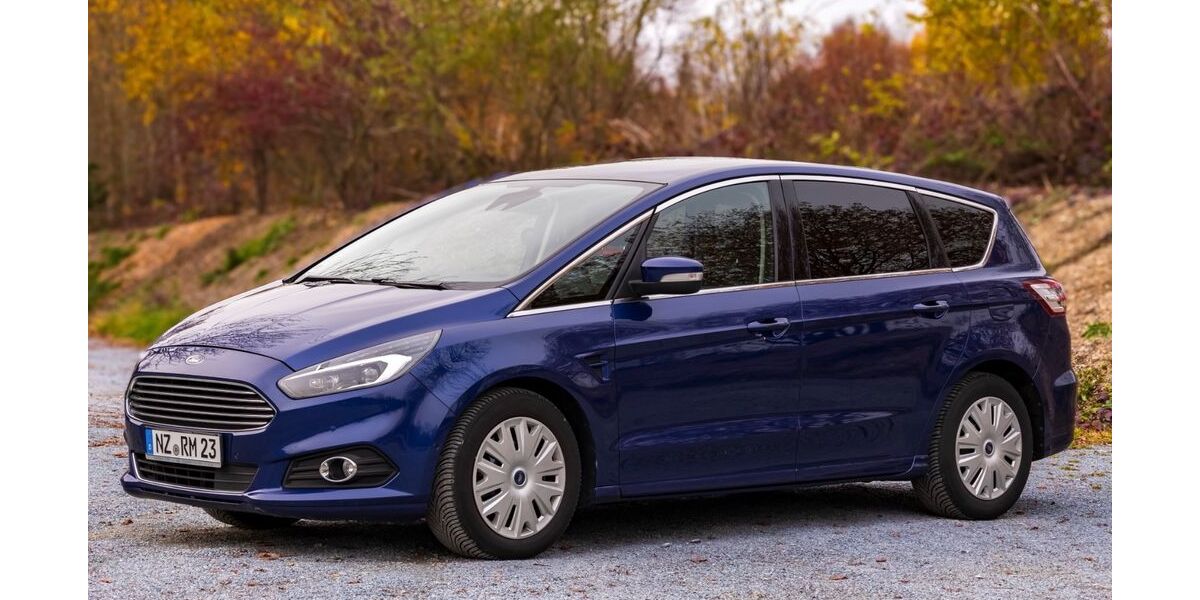 Ford S-Max 185.500 km 12.200 &euro; Hof 95032