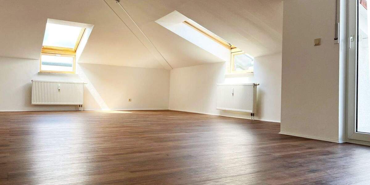 Etagenwohnung Velten - 2 Zimmer, 77 m&sup2;, 249.000&euro; | Angebot:25701266
