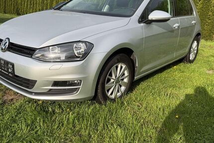 VW Golf 137.000 km 8.900 &euro; Borgholzhausen 33829