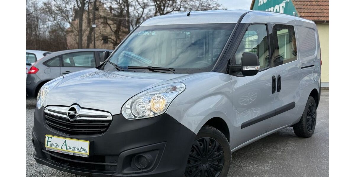 Opel Combo 90.000 km 7.990 &euro; Großdubrau/Zschillichau 02694