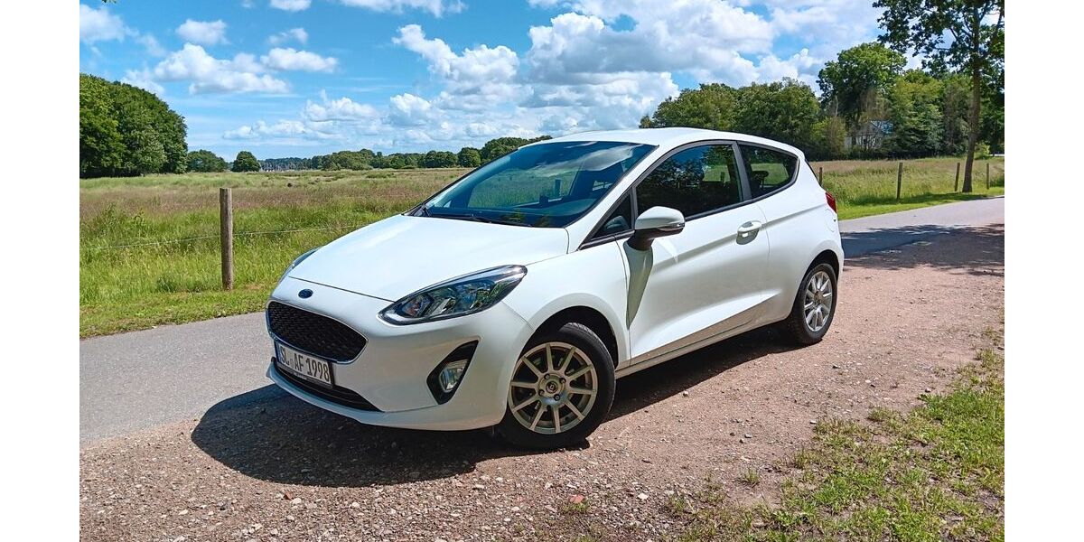 Ford Fiesta 68.000 km 8.500 &euro; Schleswig 24837