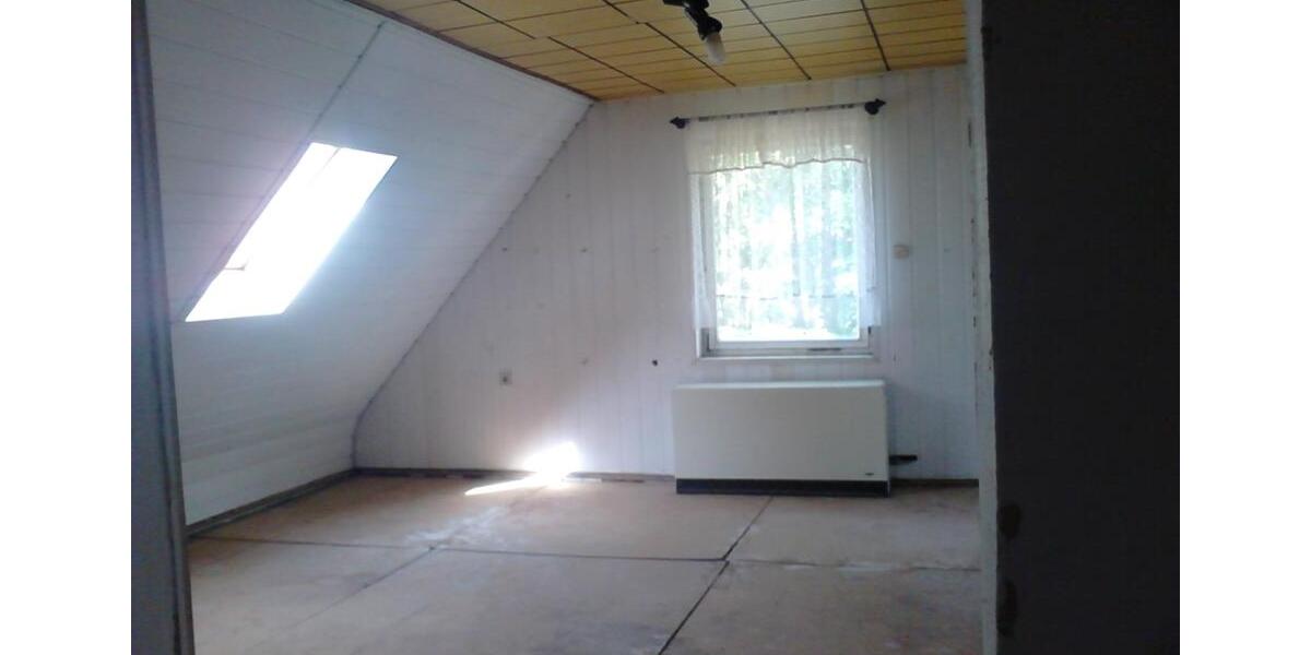 Einfamilienhaus Bad Liebenwerda - 7 Zimmer, 172 m&sup2;, 150.000&euro; | Angebot:26040330