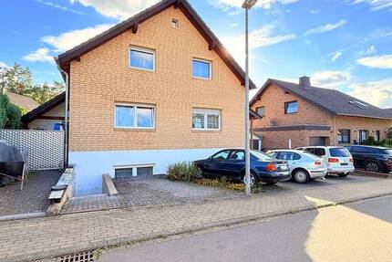 Ideal für Familien & Anleger: 3 Wohnungen unter einem Dach 8 zimmer