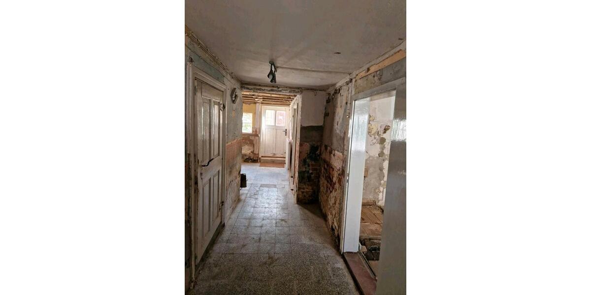 Einfamilienhaus Seehausen (Altmark) - 4 Zimmer, 100 m&sup2;, 26.000&euro; | Angebot:26986699