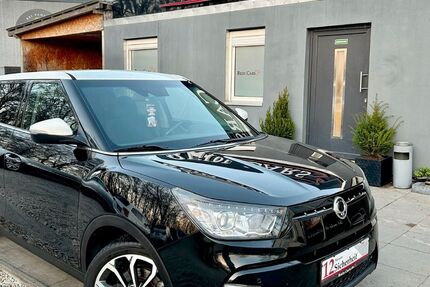 SsangYong Tivoli 99.873 km 8.990 &euro; Berlin 13088