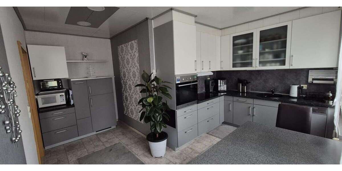 Etagenwohnung Wertheim - 4 Zimmer, 120 m&sup2;, 285.000&euro; | Angebot:25429251