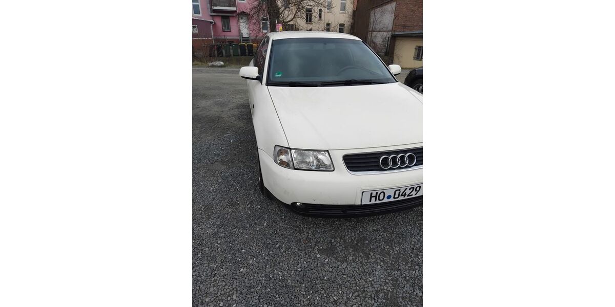 Audi A3 260.000 km 780 &euro; Hof 95028