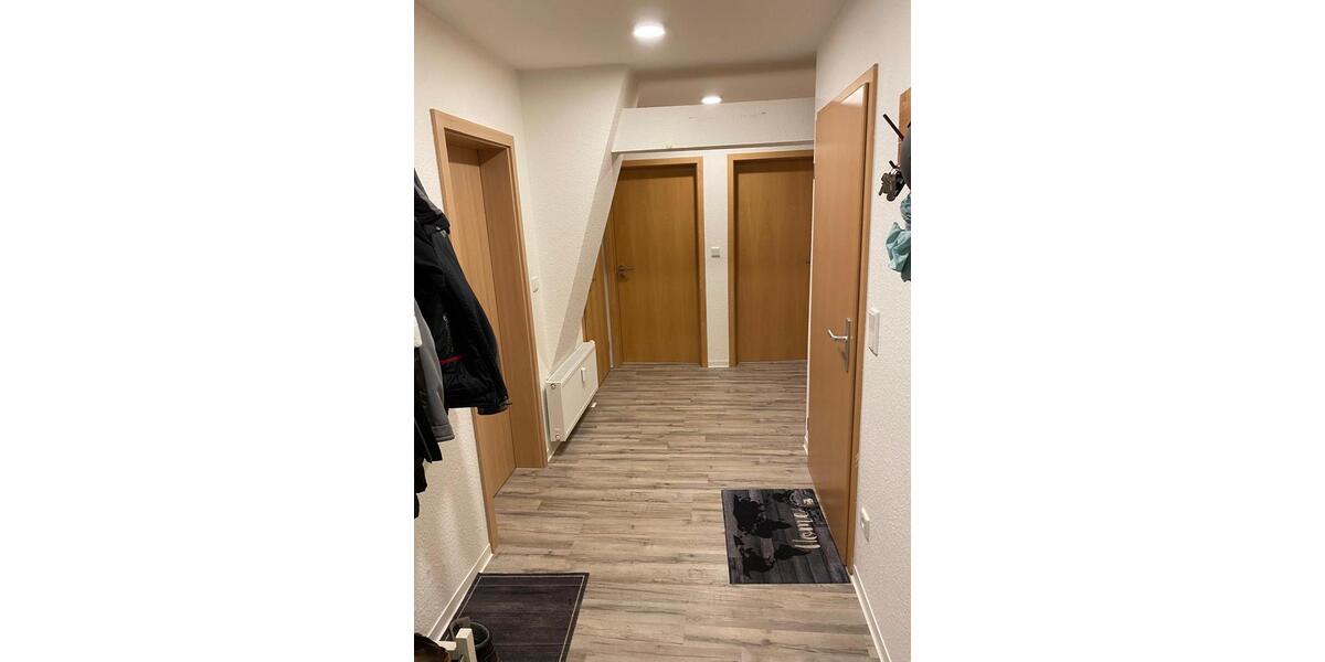 84qm Wohnung im ersten Og in Höxter-Ovenhausen zu vermieten 3 zimmer