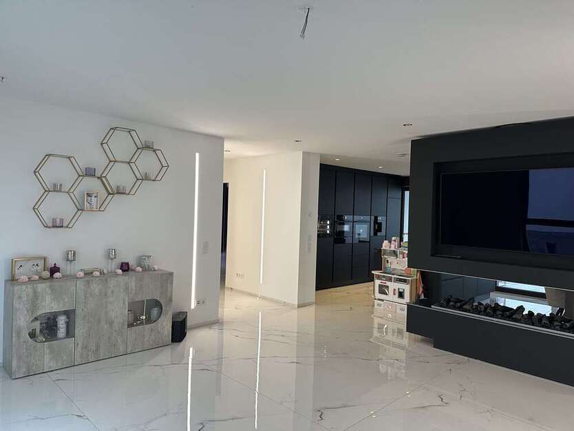 Wohnung zum Kaufen in Friedrichshafen 570.000 € 134 m²