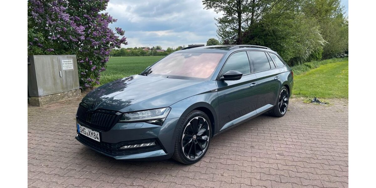 Skoda Superb 99.999 km 28.750 &euro; Bückeburg 31675