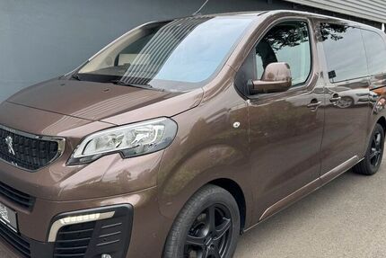 Peugeot Traveller