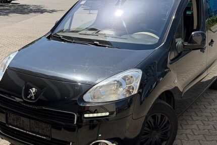 Peugeot Partner 194.000 km 4.444 &euro; Frankfurt am Main 65933