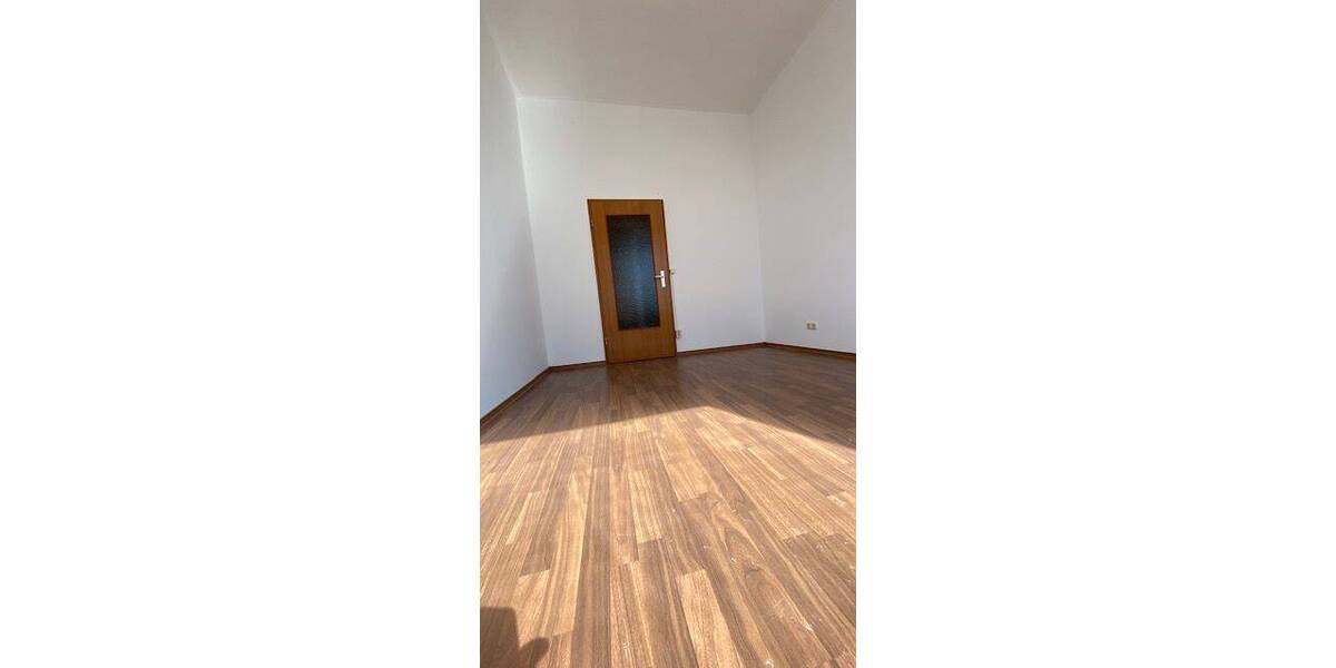 Gewerbeobjekt Freilassing - 1 Zimmer, 17 m&sup2;, 210&euro; | Angebot:26318738