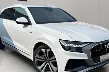 Audi Q8 195.000 km 49.980 € Friedberg 61169