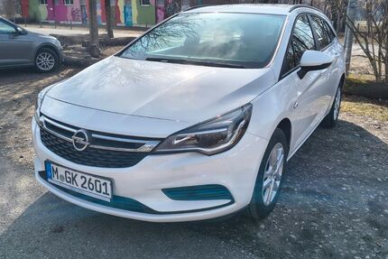 Opel Astra 54.000 km 11.450 &euro; München 80687