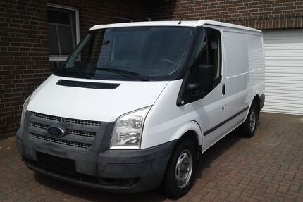 Ford Transit 132.000 km 6.650 &euro; Wiesmoor 26639