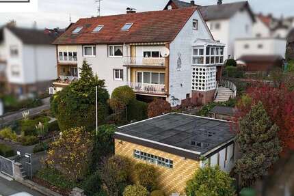 Haus zum Kaufen in Gladenbach Mornshausen 299.000 € 280 m² 8 zimmer