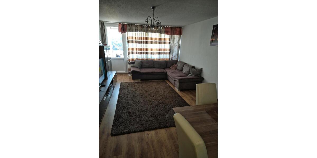 Etagenwohnung Blumberg - 3 Zimmer, 70 m&sup2;, 600&euro; | Angebot:26368825