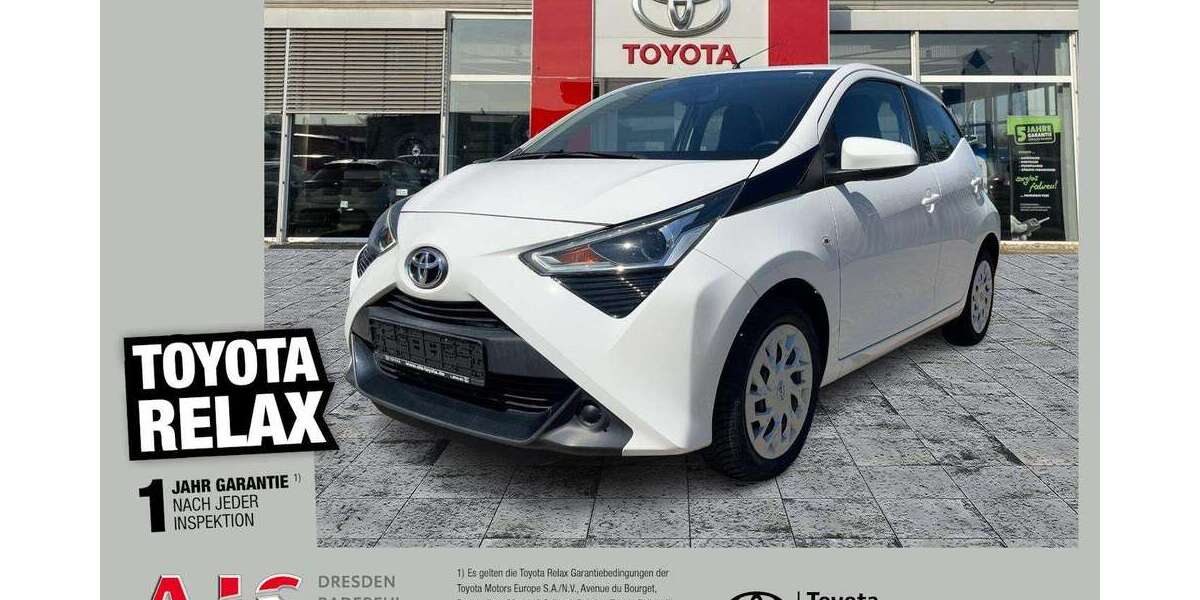 Toyota Aygo 34.172 km 10.490 &euro; Dresden 01139