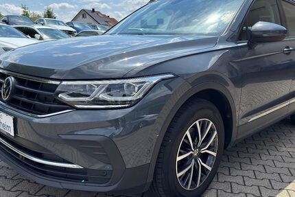 VW Tiguan 177.000 km 19.400 &euro; Nordheim bei Heilbronn 74226