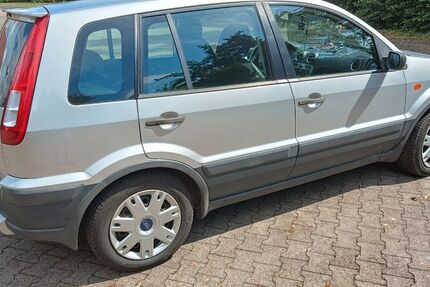 Ford Fusion 104.000 km 3.000 € Heringen Werra 36266