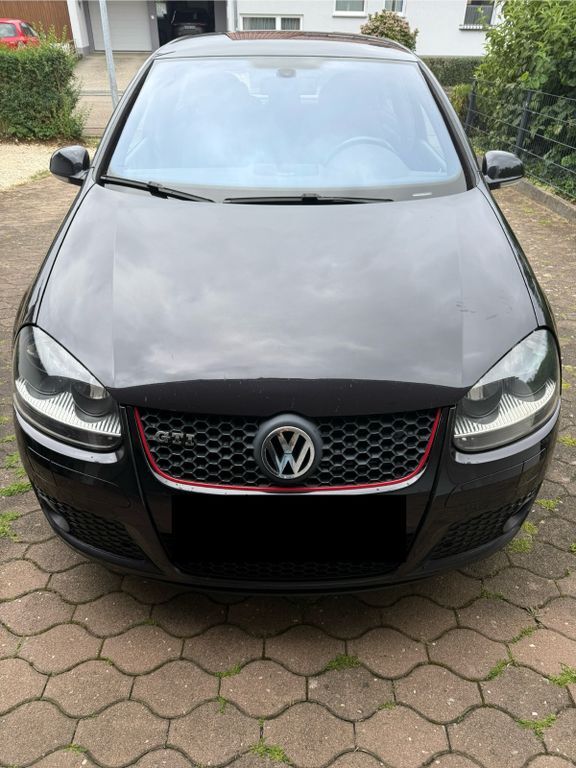VW Andere 205.000 km 5.200 € Ellenberg 73488