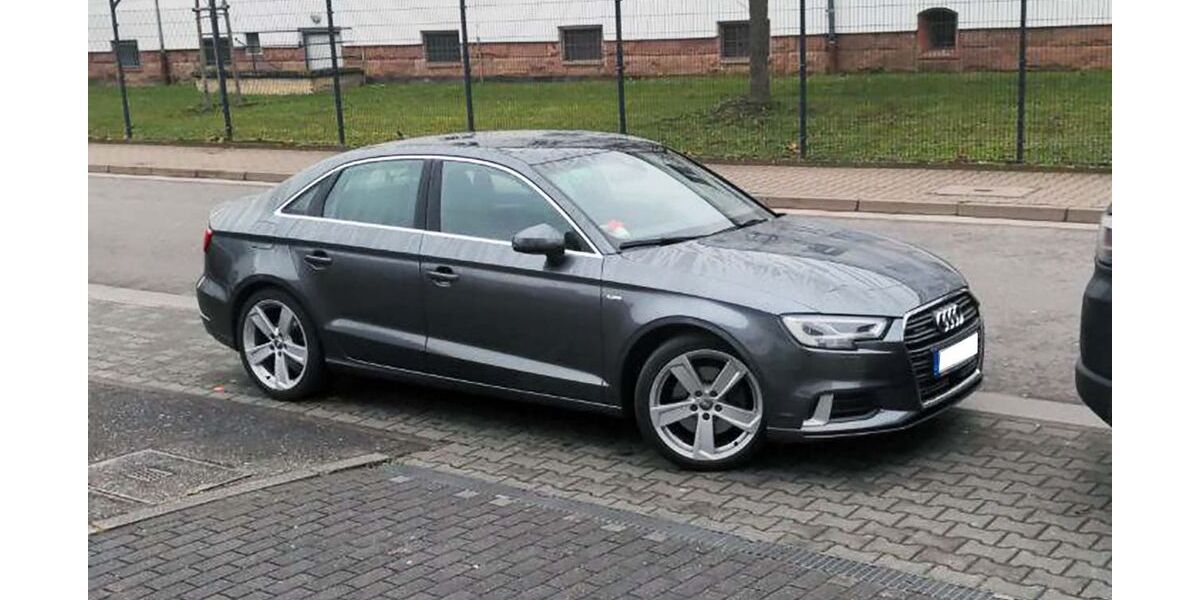Audi A3 37.000 km 27.900 &euro; frankfurt 60488