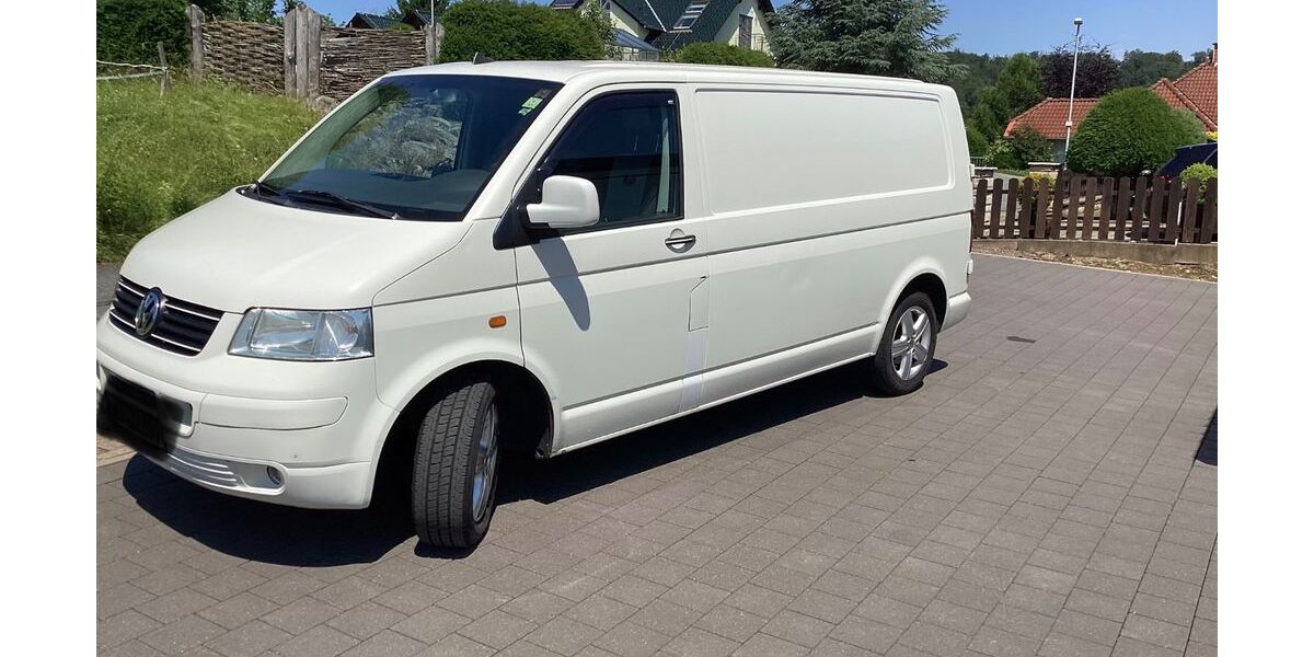 VW T5 Transporter 310.000 km 8.800 &euro; Bad Sachsa 37441
