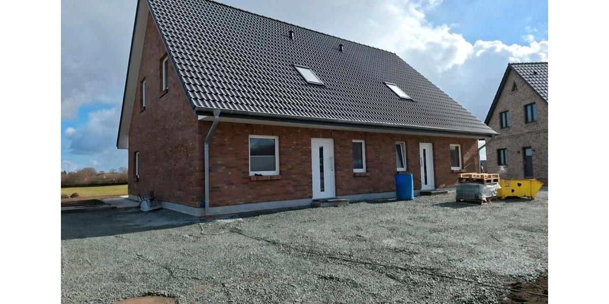 Doppelhaushälfte Eggebek - 4 Zimmer, 90 m&sup2;, 1.220&euro; | Angebot:26316744