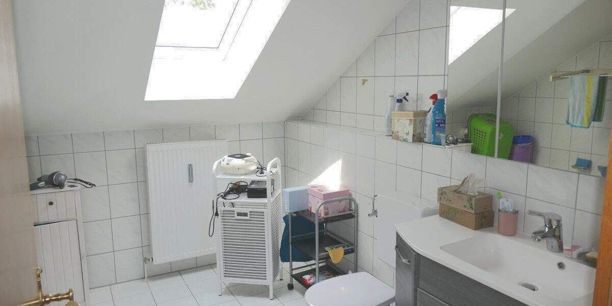 Mehrfamilienhaus, Wohnhaus Bad Füssing - 7 Zimmer, 216 m&sup2;, 475.000&euro; | Angebot:25730159