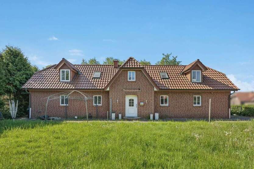 Haus zum Kaufen in Rhauderfehn 265.000 € 140 m²