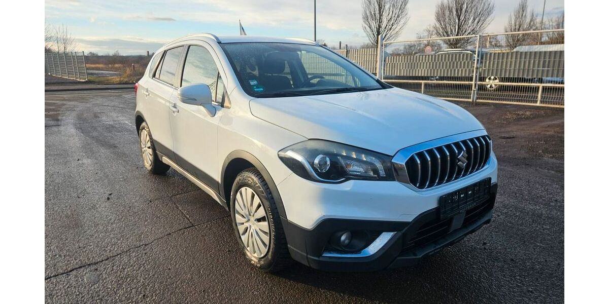 Suzuki (SX4) S-Cross 204.044 km 8.900 &euro; Gotha 99867