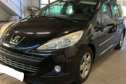 Peugeot 207 53.000 km 4.800 € Stuttgart 70469