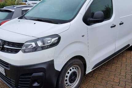 Opel Vivaro 22.838 km 19.790 € Stuttgart 70439