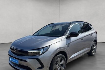 Opel Grandland (X) 32.972 km 22.950 € Frankfurt 60386