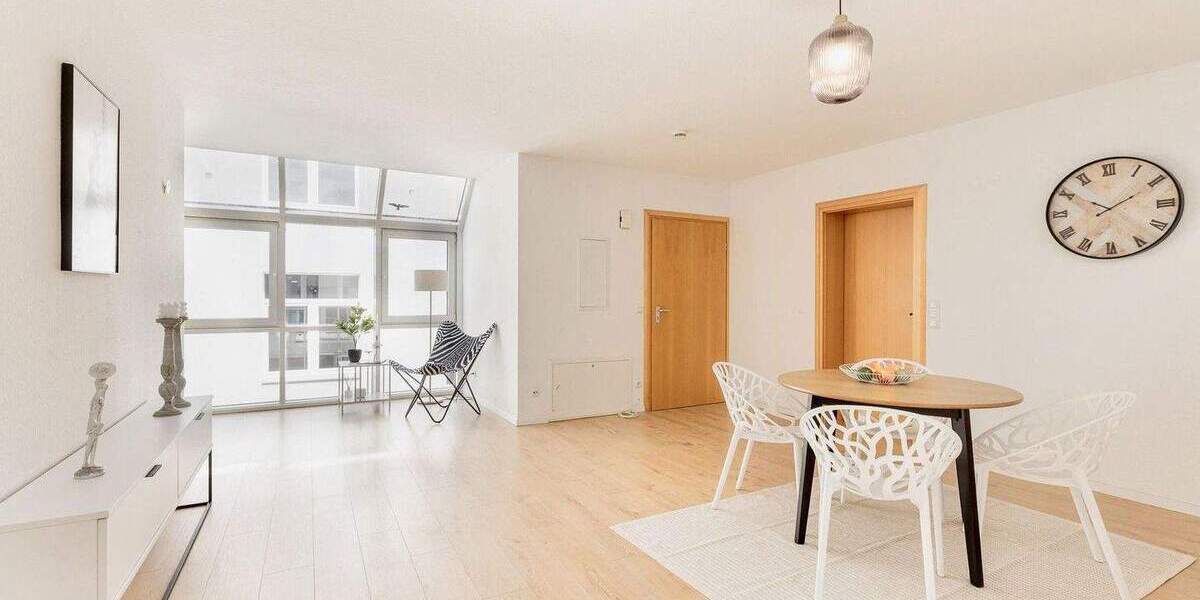 Großzügige 4-Zi-ETW mit privater Sauna & Dachterrasse - bezugsfertig und provisionsfrei 4 zimmer