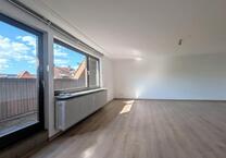 Modernes DG-Loft: 65 m², Loggia & Garage in Stadtmitte Tuttlingen