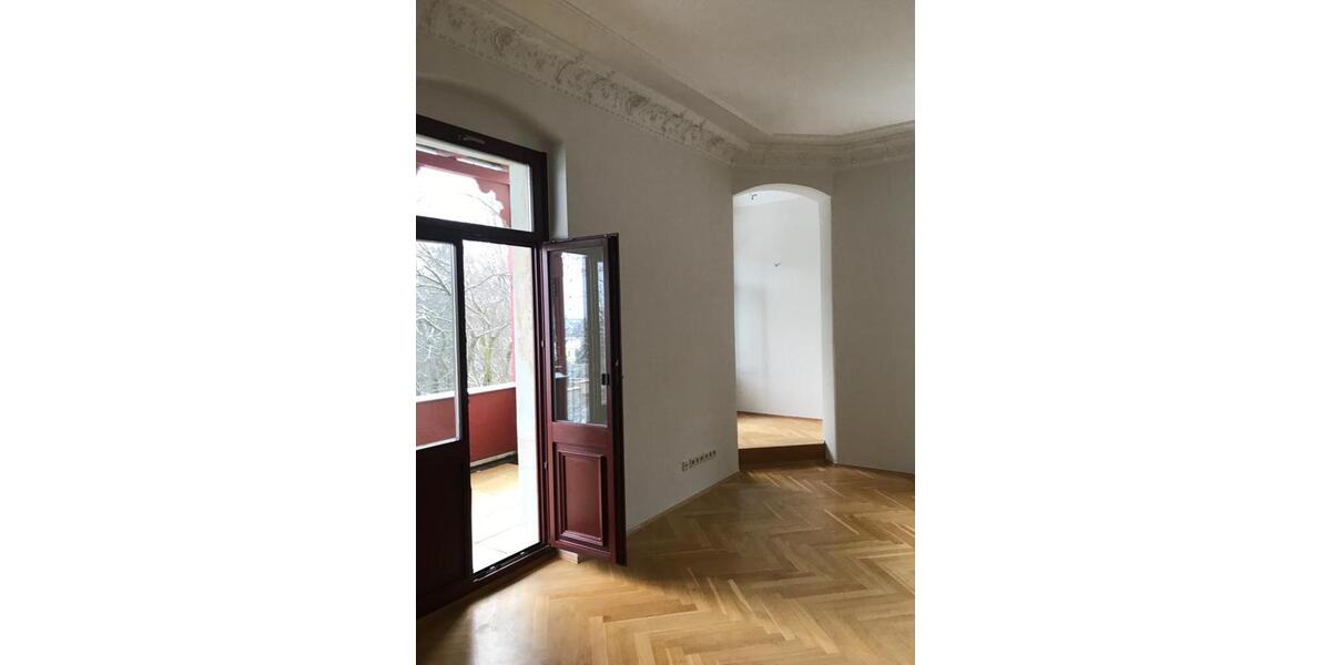 Etagenwohnung Radebeul - 3 Zimmer, 118 m&sup2;, 1.750&euro; | Angebot:25552598