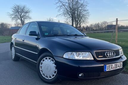 Audi A4 215.000 km 4.990 &euro; Blender 27337