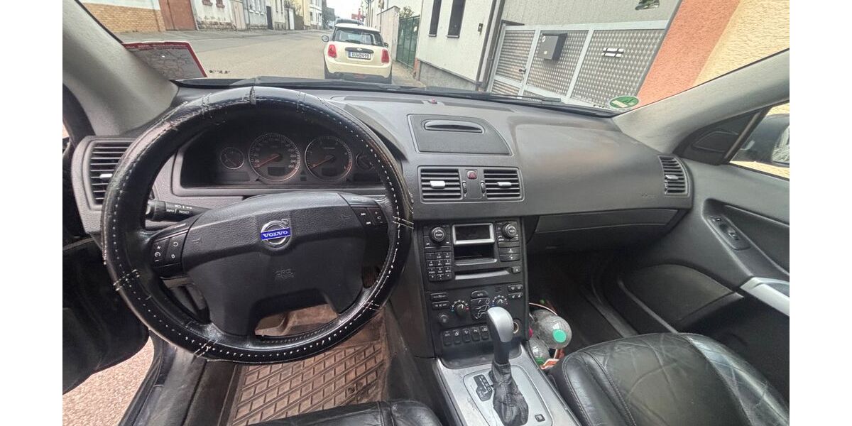 Volvo XC90 235.000 km 3.500 &euro; Hassloch 67454